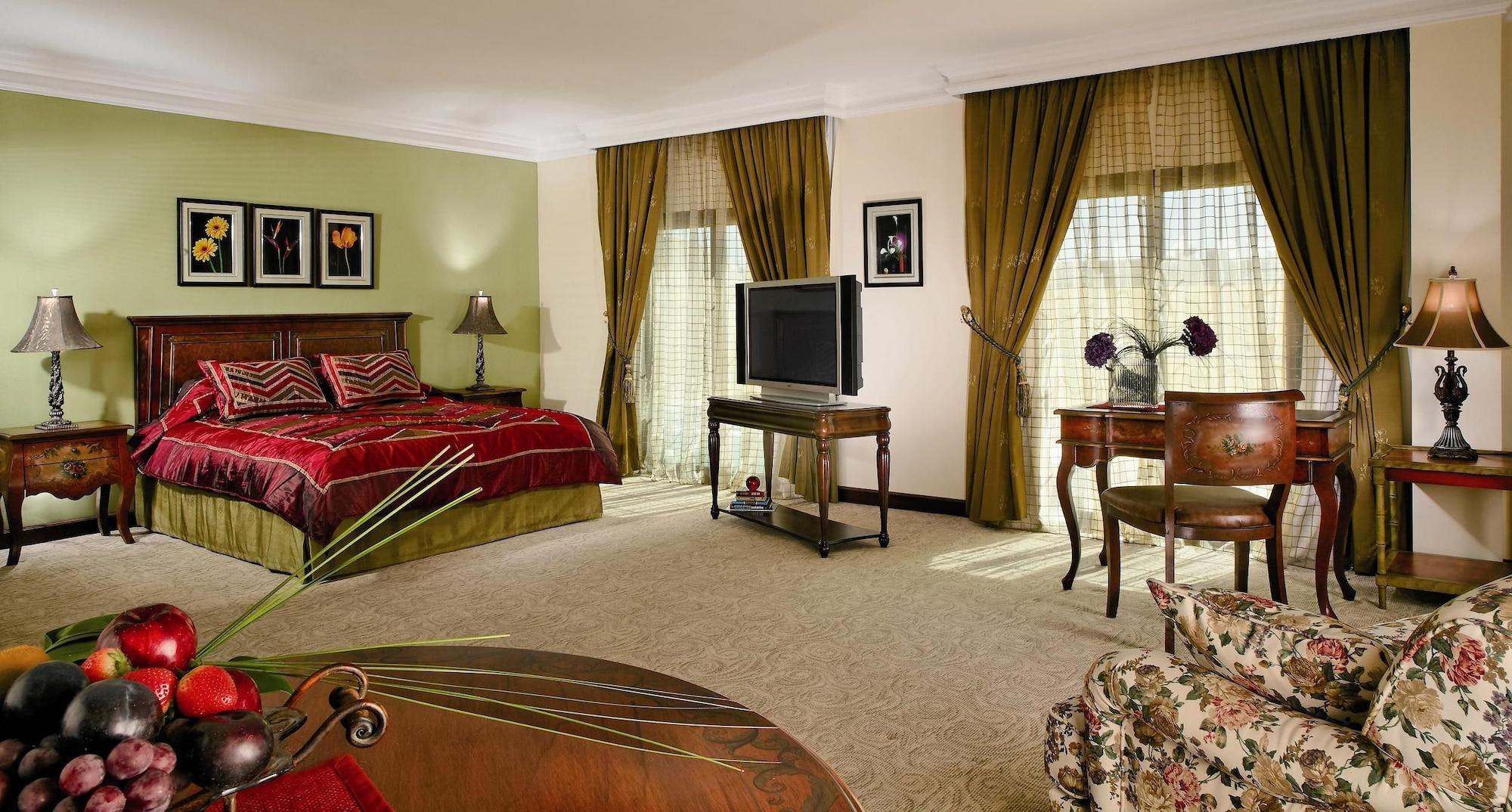 The Convention Center & Royal Suites Hotel Kuwait City Esterno foto