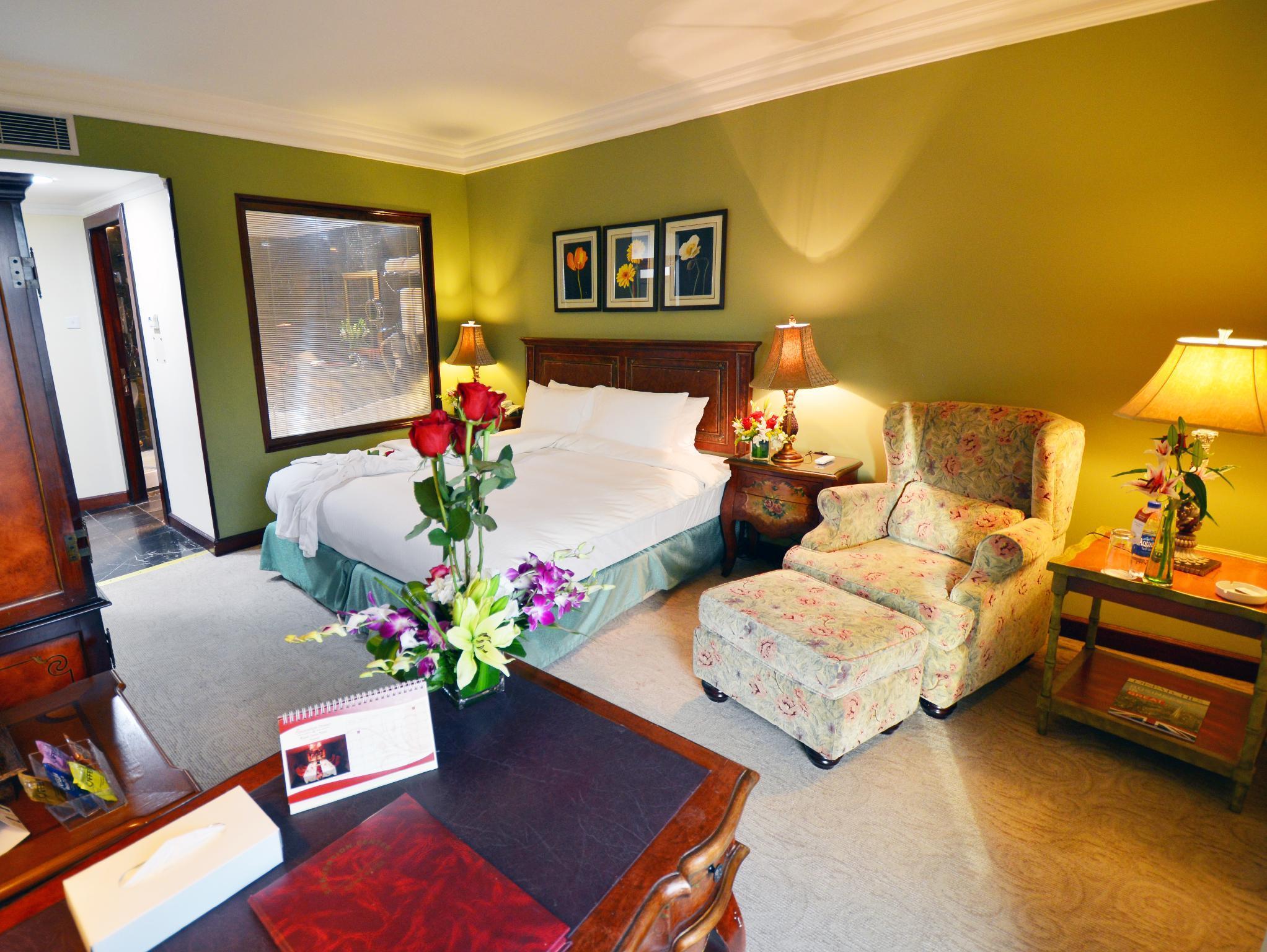 The Convention Center & Royal Suites Hotel Kuwait City Esterno foto