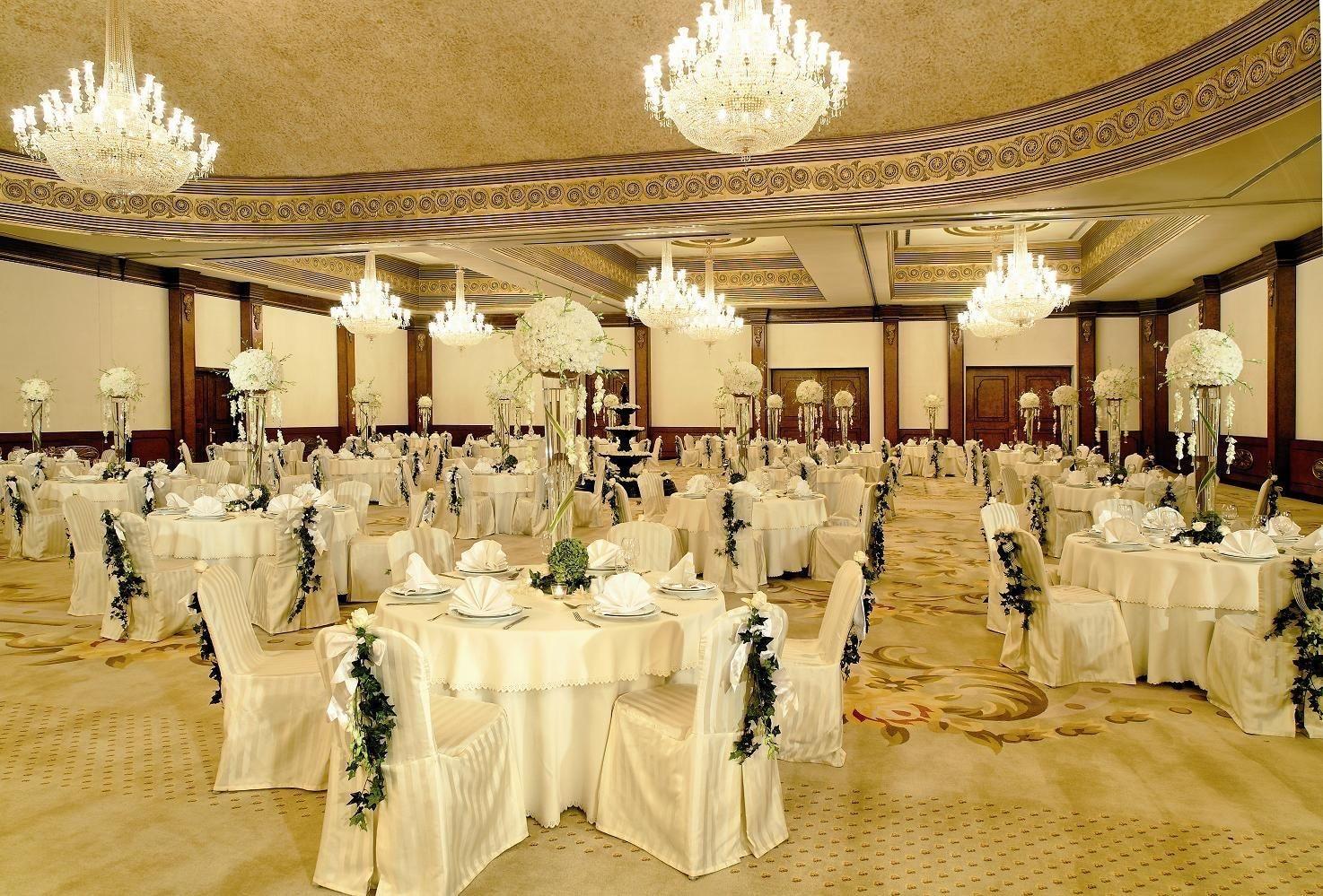 The Convention Center & Royal Suites Hotel Kuwait City Esterno foto